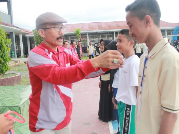 Pengenalan Lingkungan Sekolah